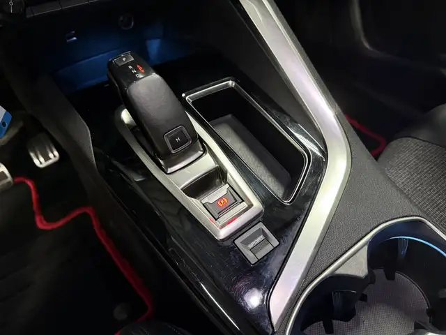 Peugeot 3008 view 10