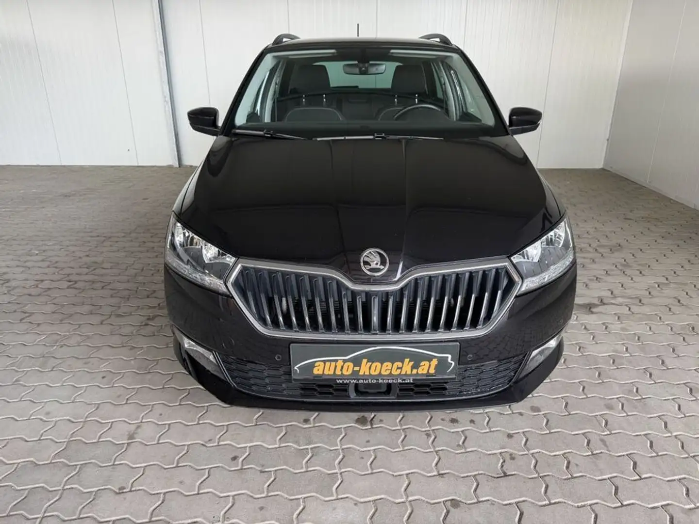 Skoda Fabia Style Schwarz - 2