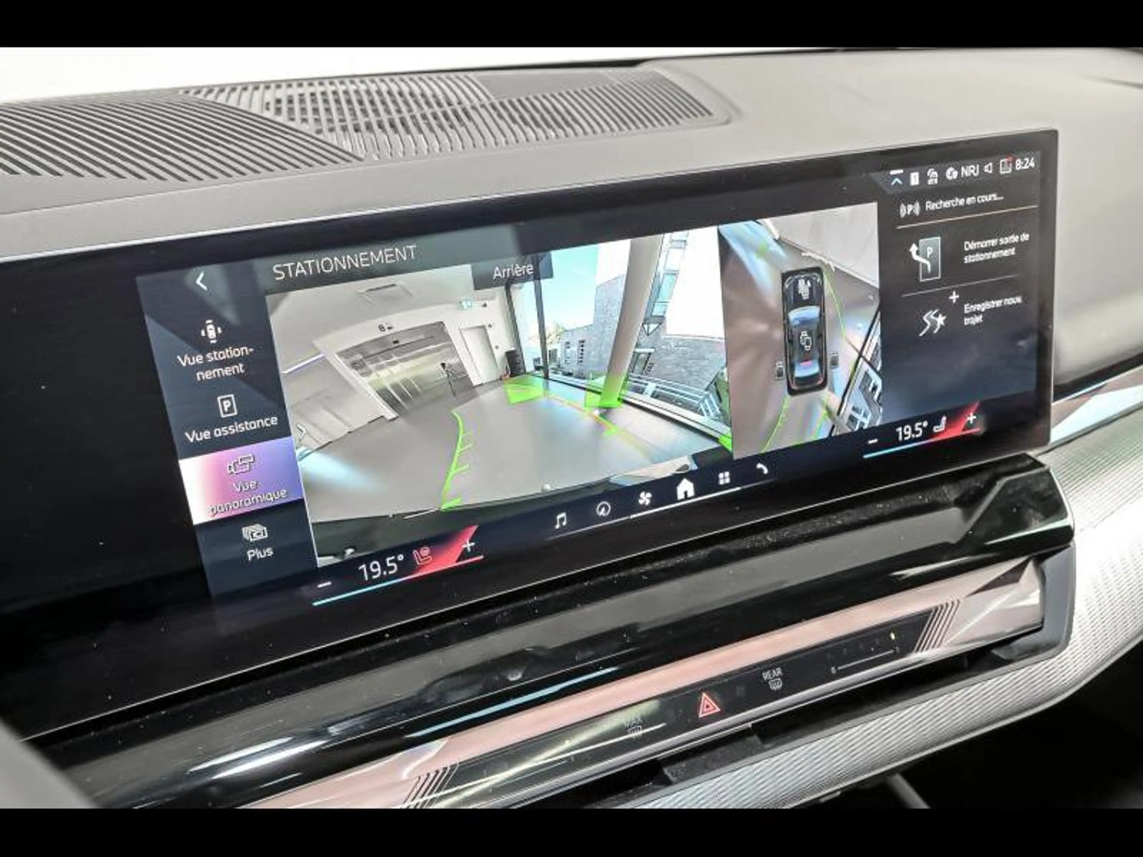 BMW i5 eDrive40 Berline - PACK M PRO — photo 15
