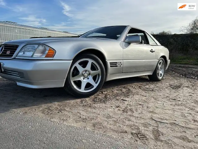 Mercedes-Benz SL 320 Cabrio SL Mille Miglia uitvoering , exclusief