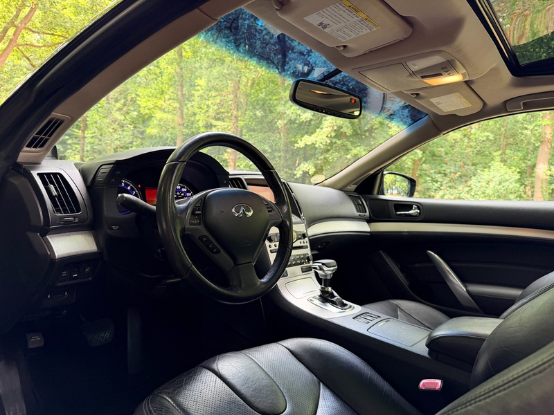 Infiniti G37 Coupé Aut., Leer, Dakje, Cruise, ECC, PDC, Navi — photo 10
