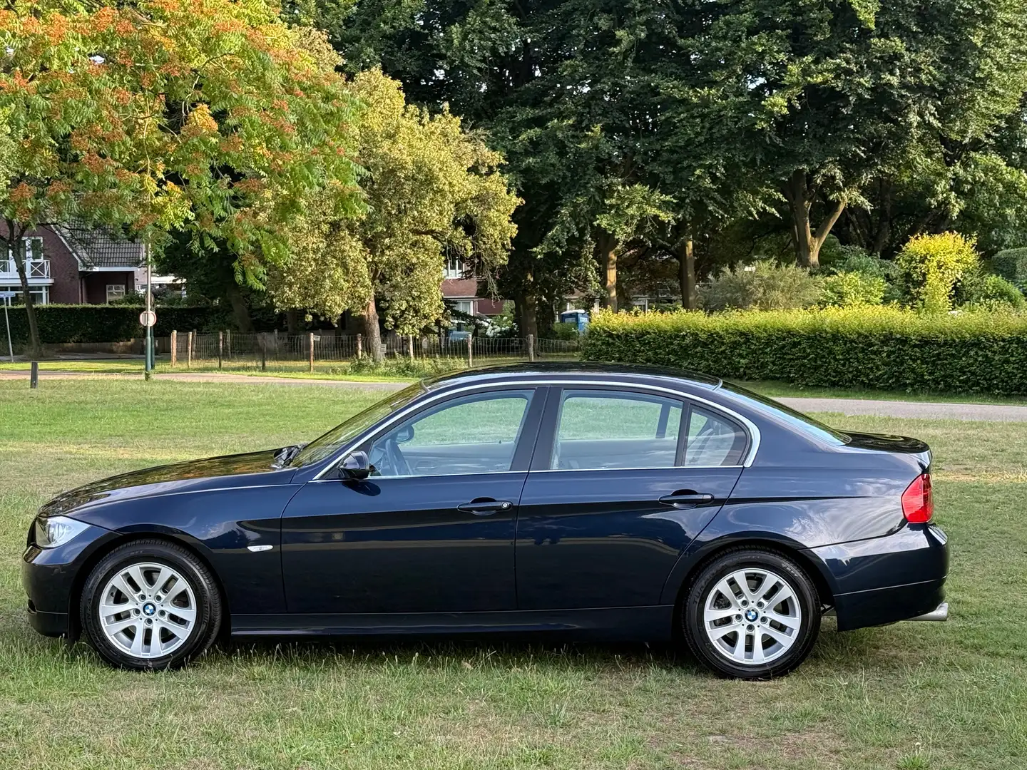 BMW 330 325i Automaat Youngtimer 70dkm NAP 1e Eig 1927 Blue - 2