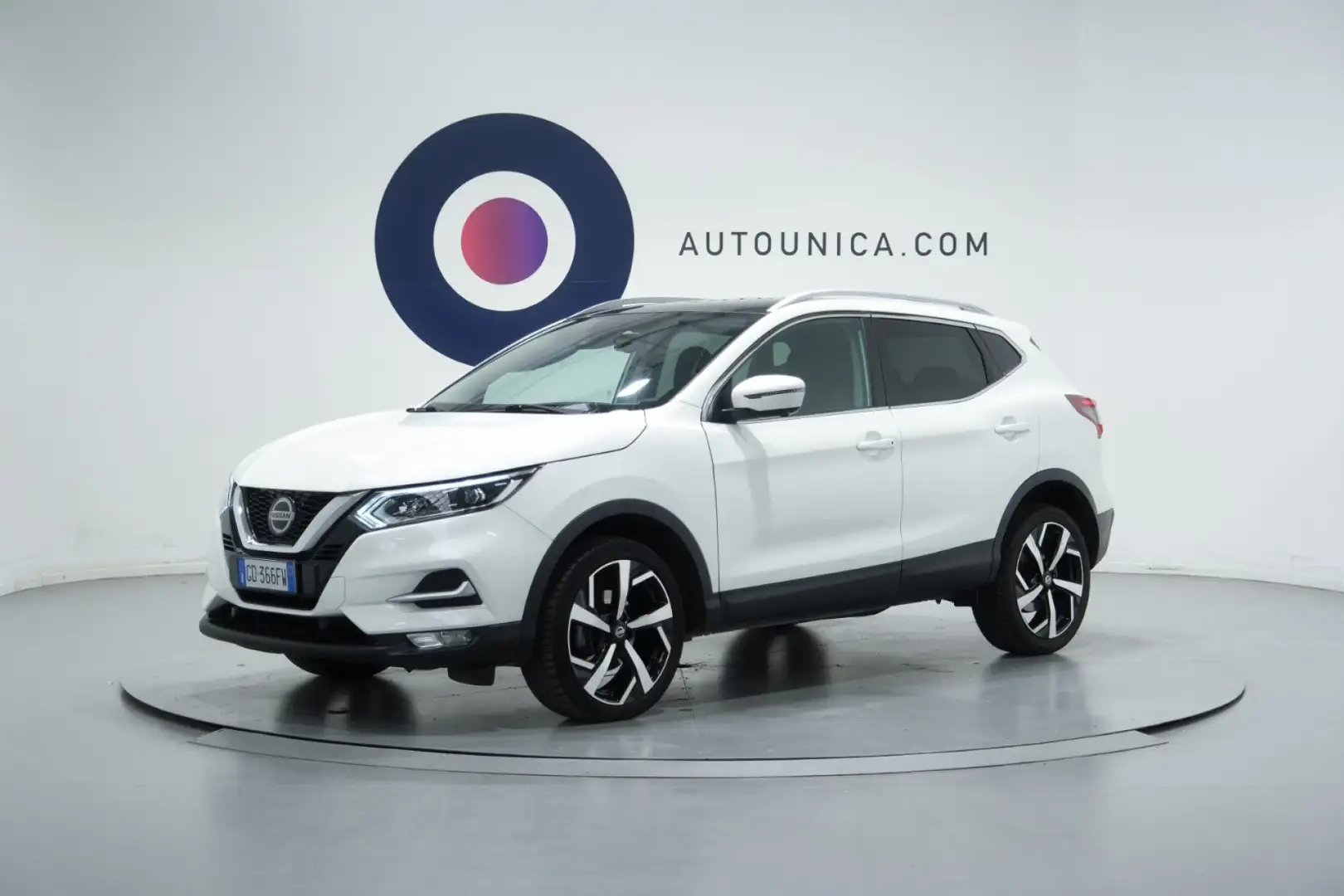 Nissan Qashqai 1.5 DCI 115 CV N-CONNECTA TETTO PANORAMICO Bianco - 1