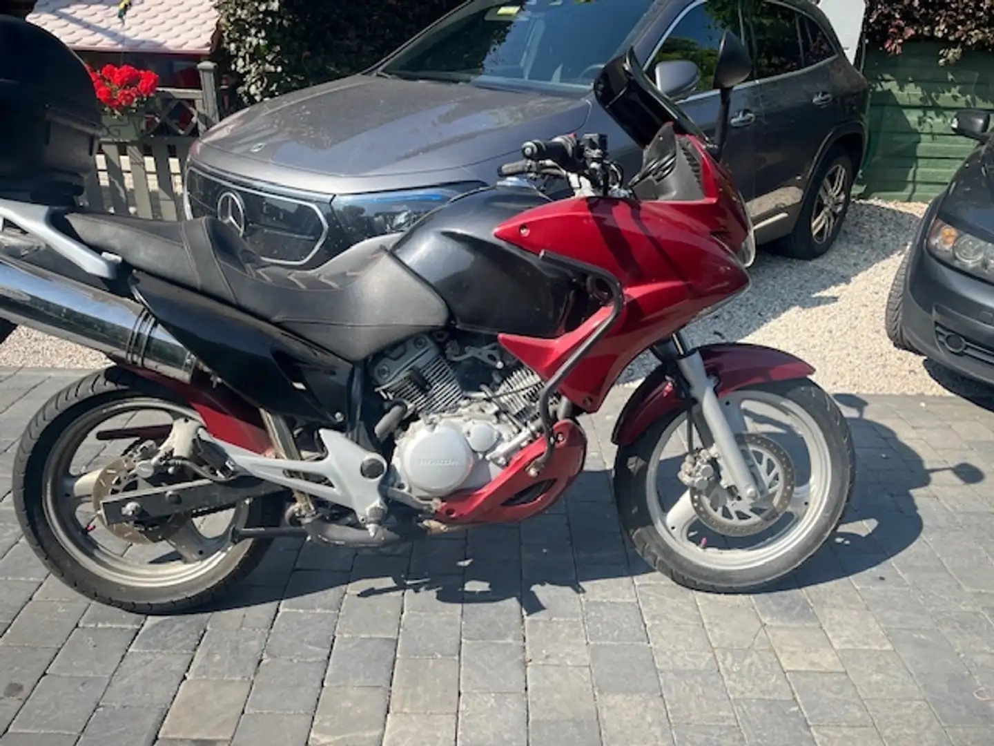 Honda Varadero xlv125 Red - 1