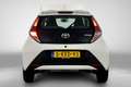 Toyota Aygo 1.0 VVT-i x-play | Radio | elektrische ramen voor Wit - thumbnail 3