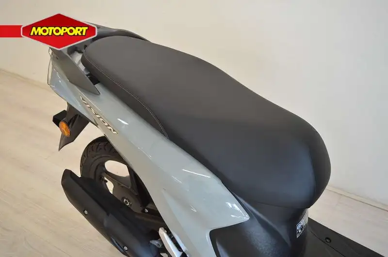 Honda NSC 110 - foto 5