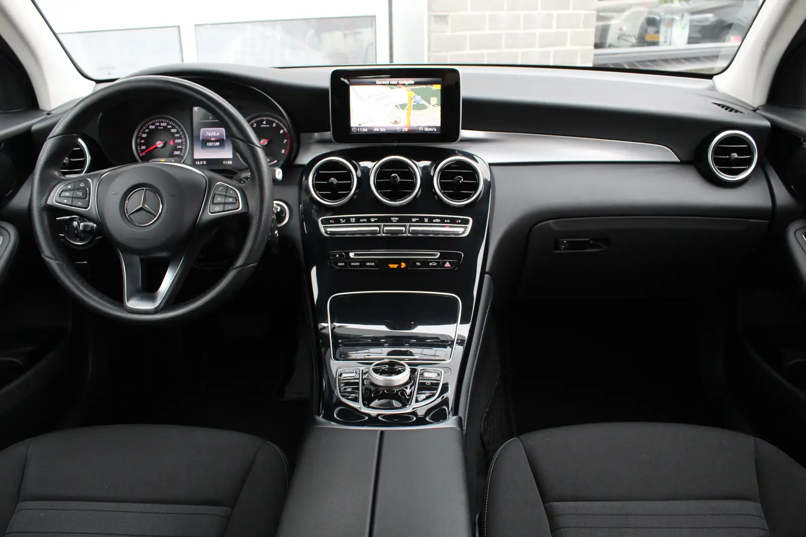 Mercedes-Benz GLC 350 350e 4MATIC Business / Plug-in Hybrid / Camera Gris - 2