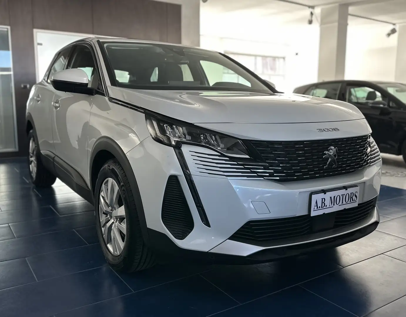 Peugeot 3008 3008 1.5 bluehdi Active Business s Weiß - 1