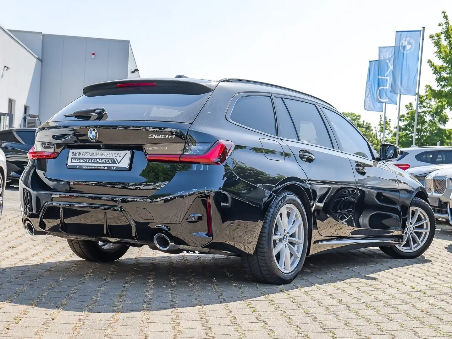 BMW 320 d Facelift MSport Adap.LED AHK Pano ACC DA PA+ Schwarz - 2