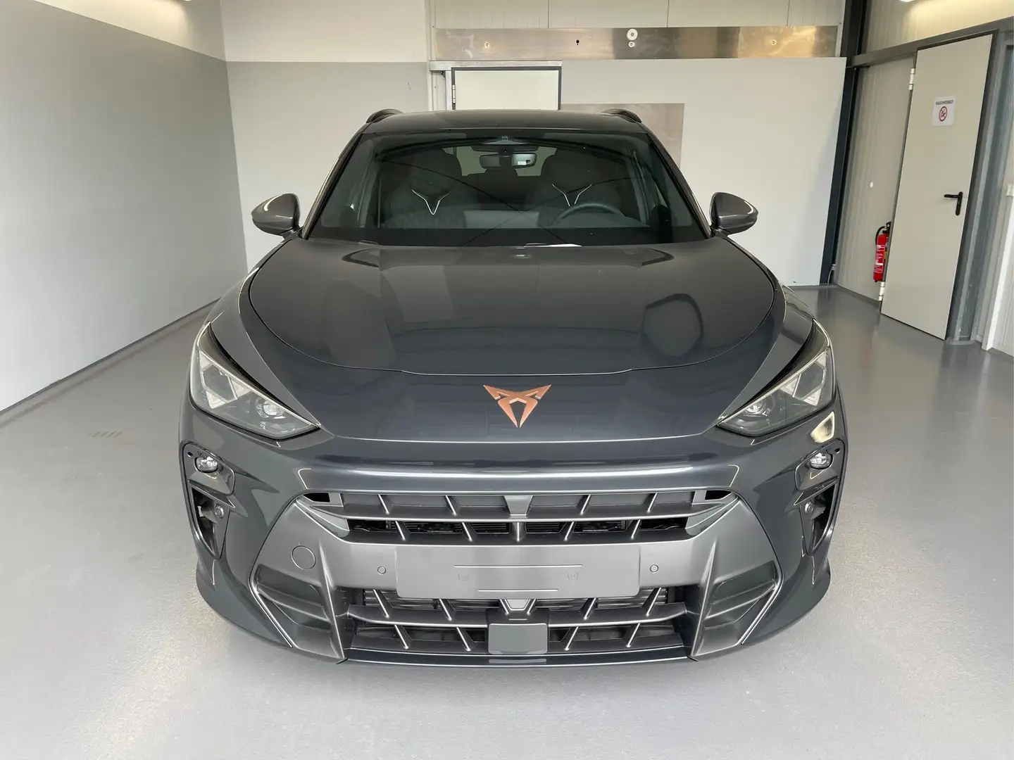 CUPRA Terramar 1.5 eTSI DSG Matrix+Kessy+AHK+eHeck+Dinamica+Ca... Grau - 2