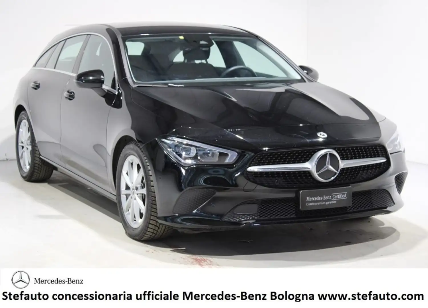 Mercedes-Benz CLA 180 d Auto Shooting Brake Business Navi Nero - 1