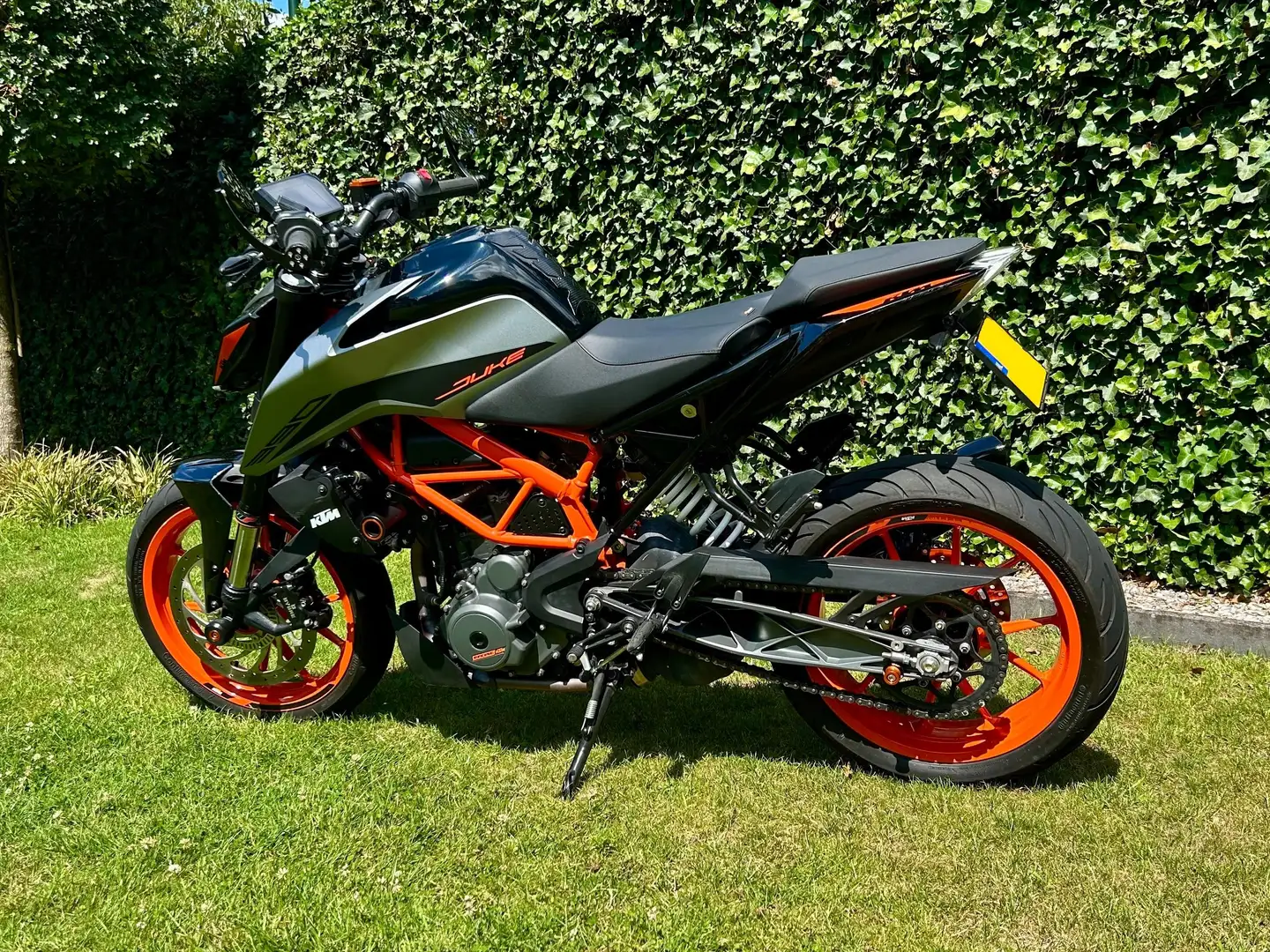 KTM 390 Duke Akrapovice Zwart - 1