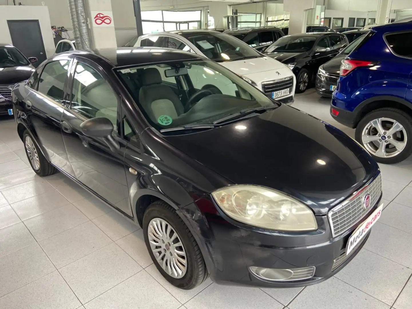 Fiat Linea 1.4 Active Schwarz - 2