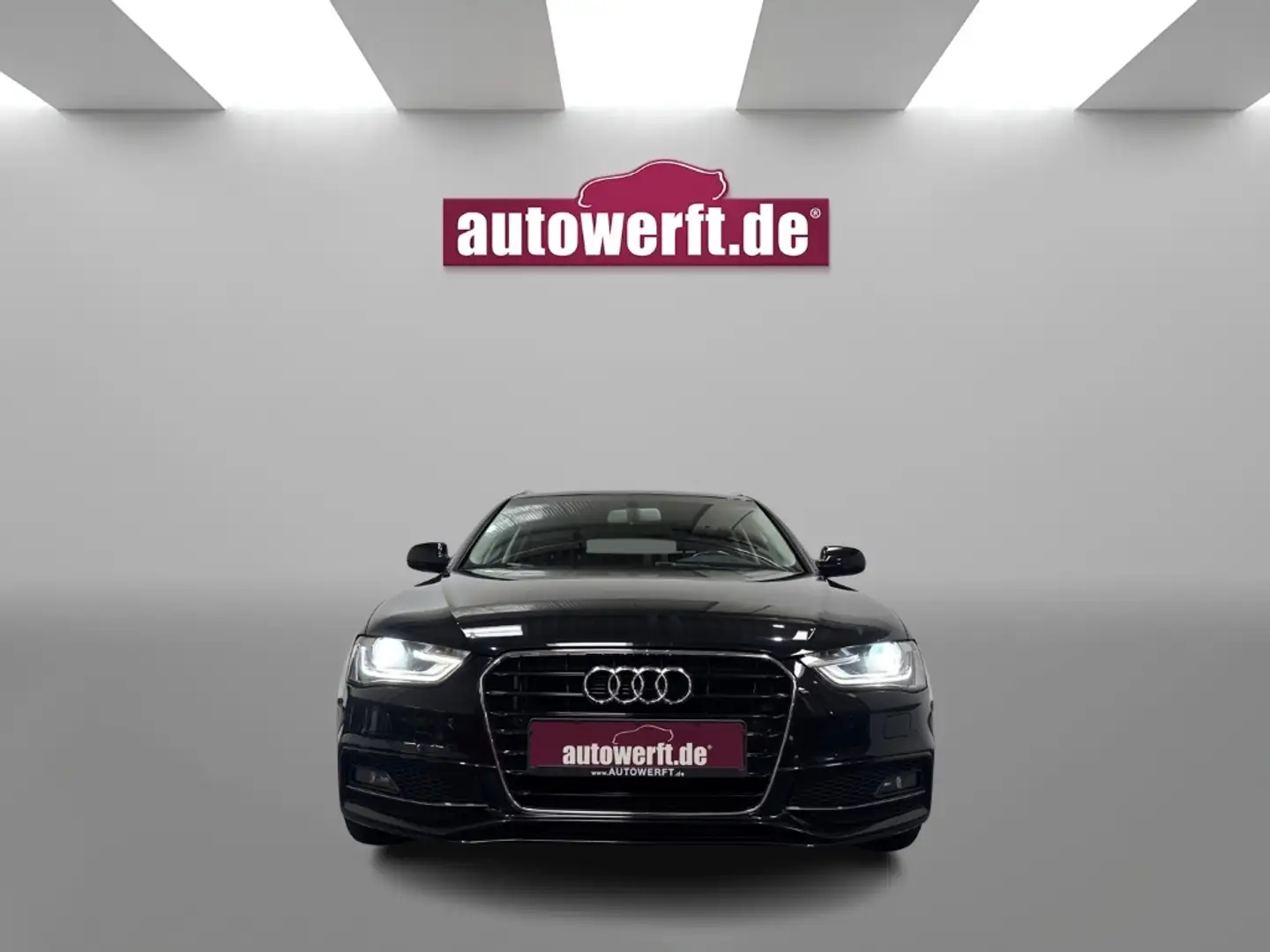 Audi A4 1.8 TFSI S LINE XEN AHK NAVI PDC 19Z GLANZ PAKET Schwarz - 2