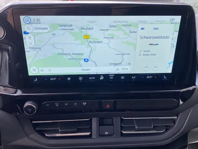 Ford Tourneo Custom view 10