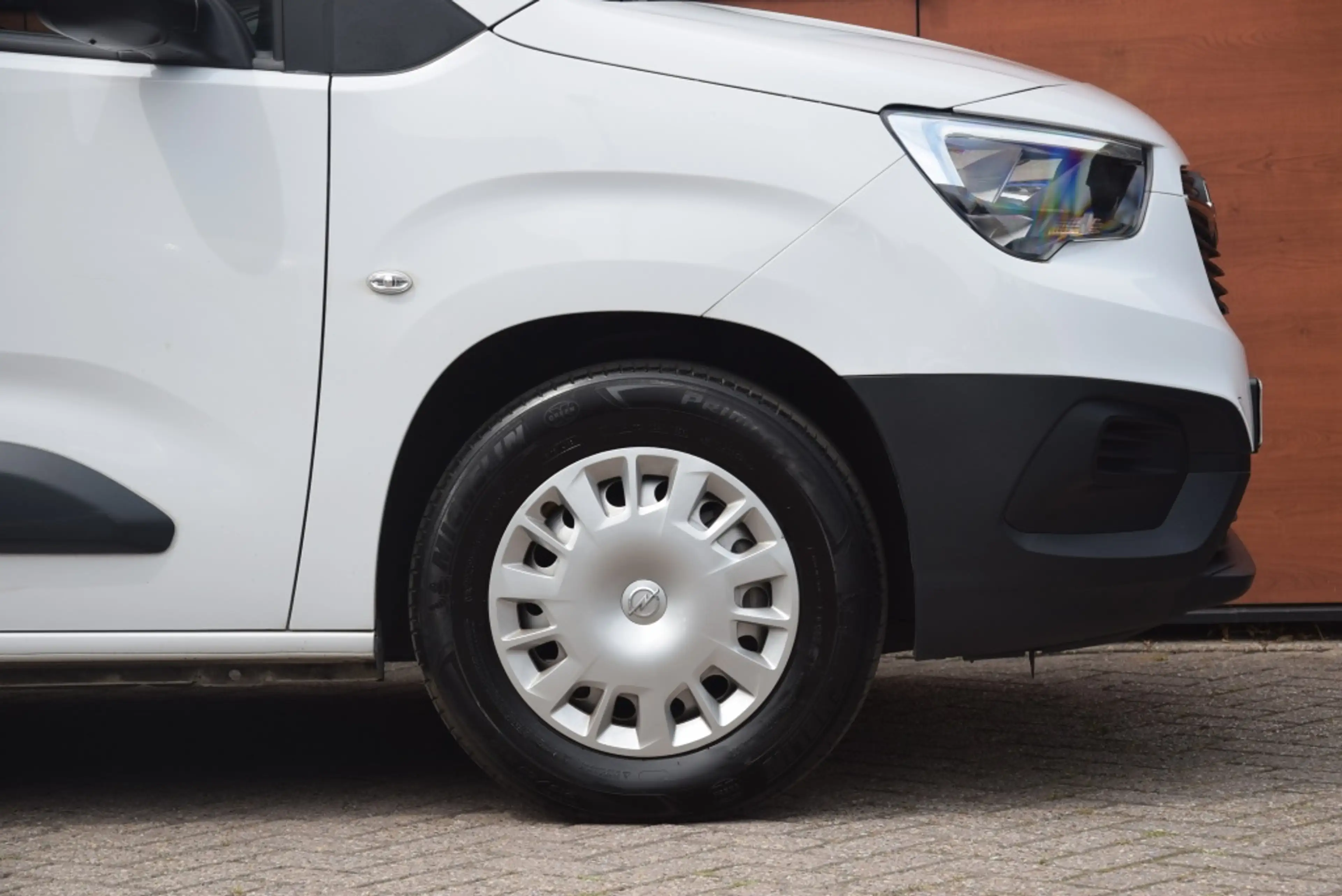 Opel Combo-e Electric 136 L1 Edition Airco/Cruise/PDC — photo 11