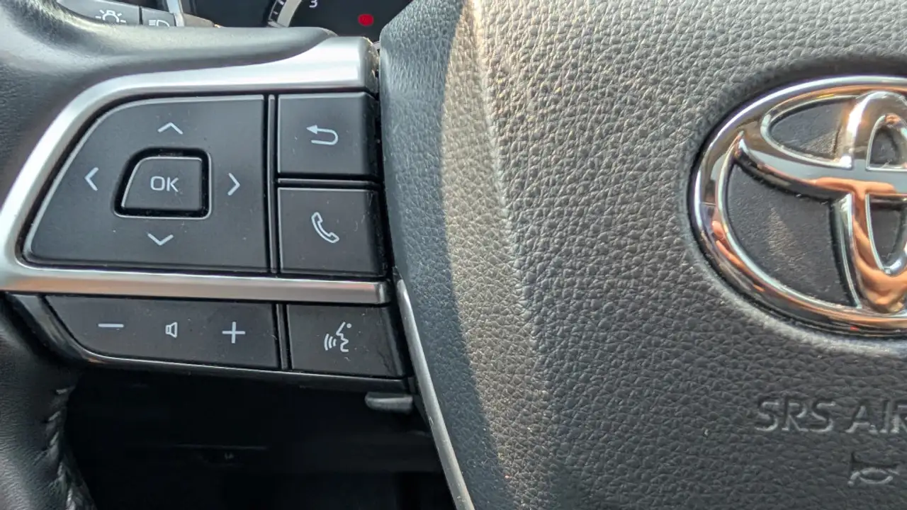 Toyota Highlander снимка Toyota Highlander
