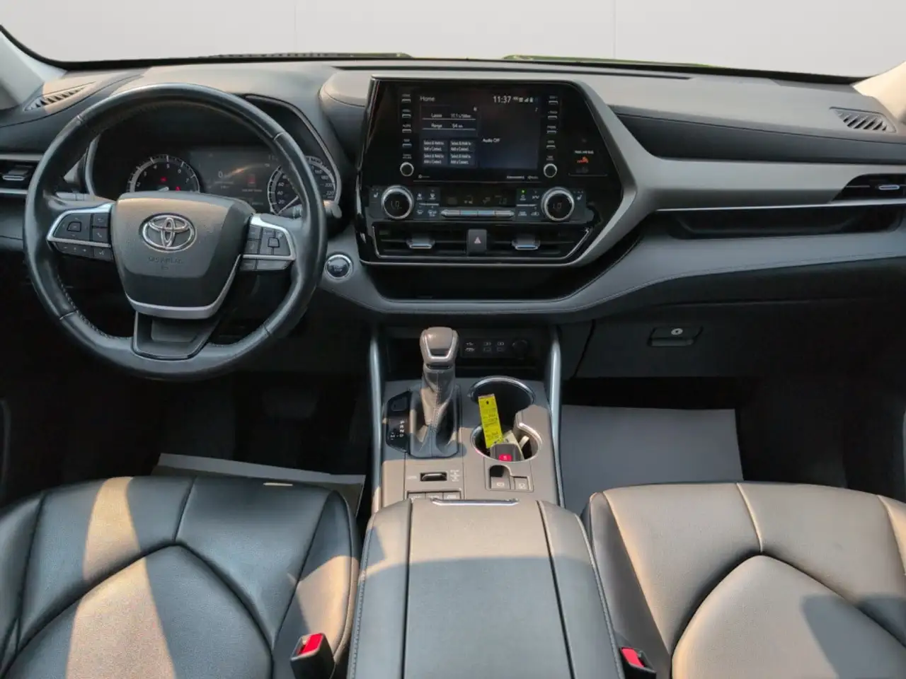 Toyota Highlander снимка Toyota Highlander