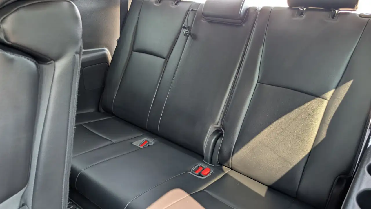 Toyota Highlander снимка Toyota Highlander