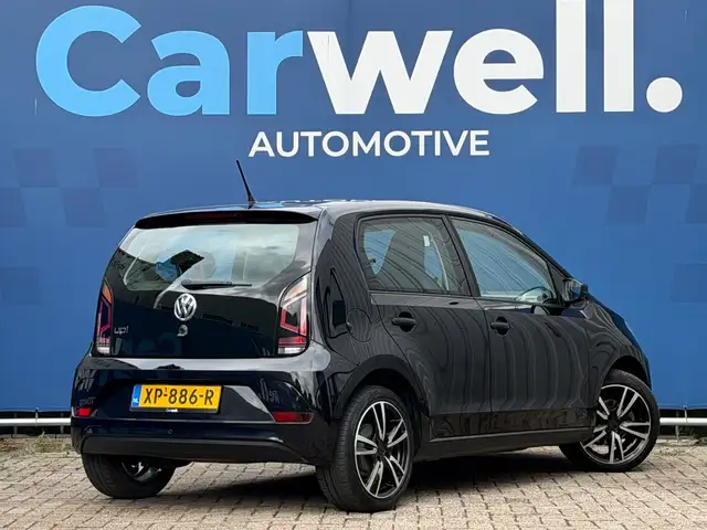 Volkswagen up! view 6