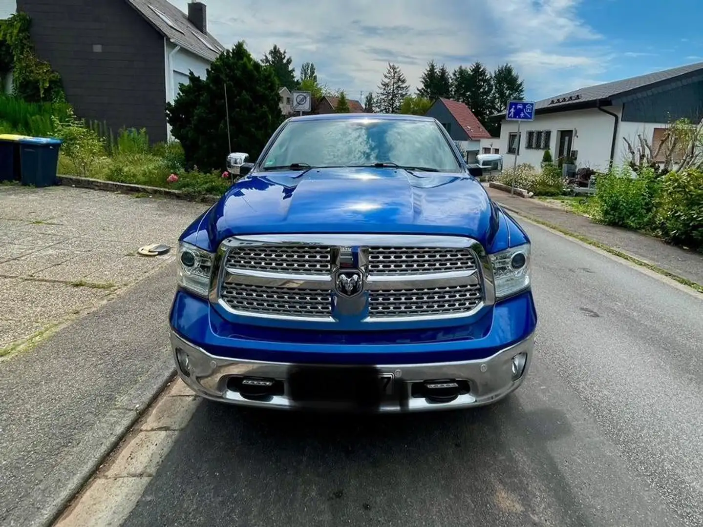 RAM 1500 RAM 1500 Crew Cab Laramie Albastru - 1