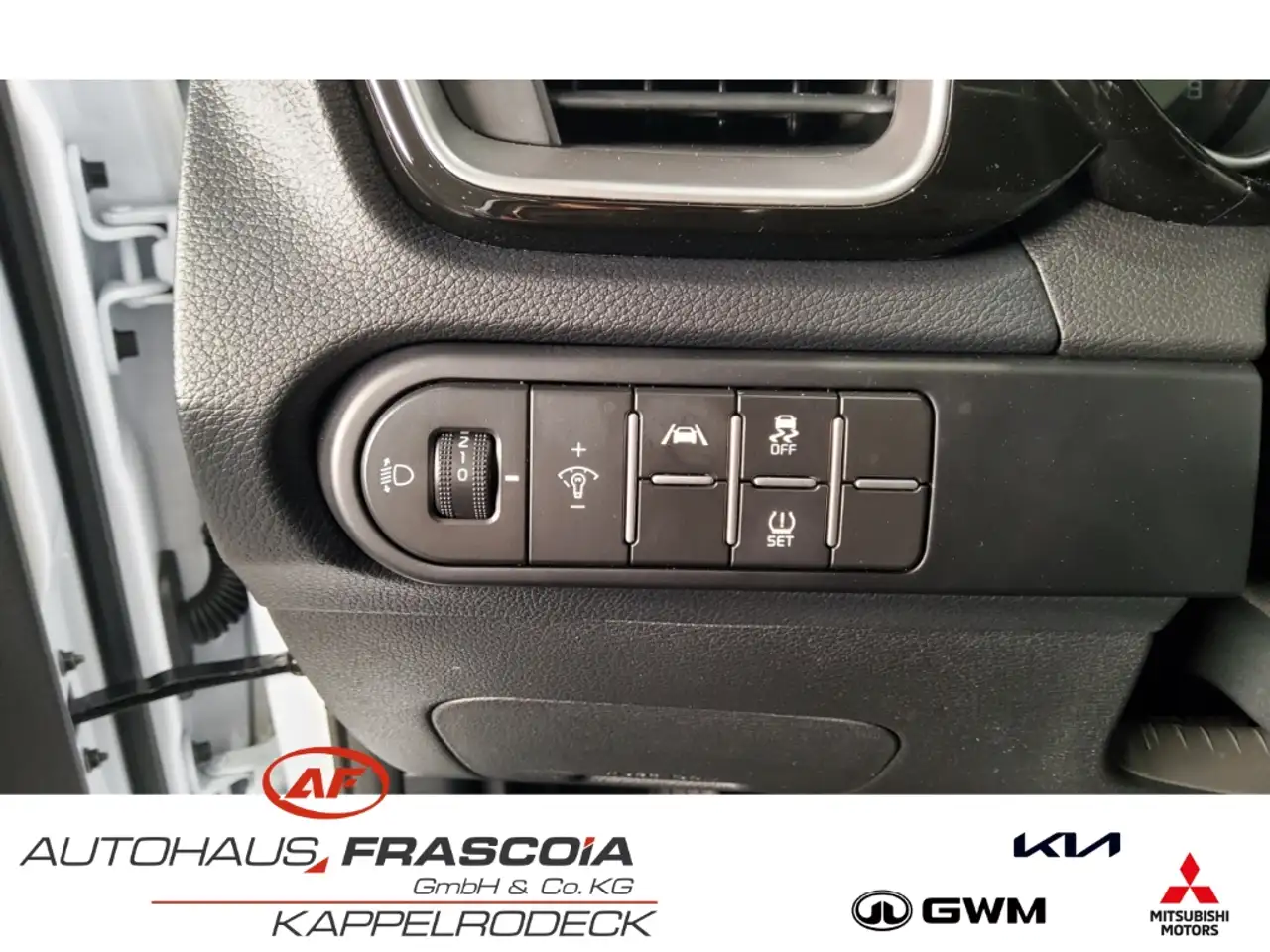 Kia Ceed / cee'd Spirit 1.5 T-GDI DCT Navi LED ACC PDChi. Rückfahrk 19