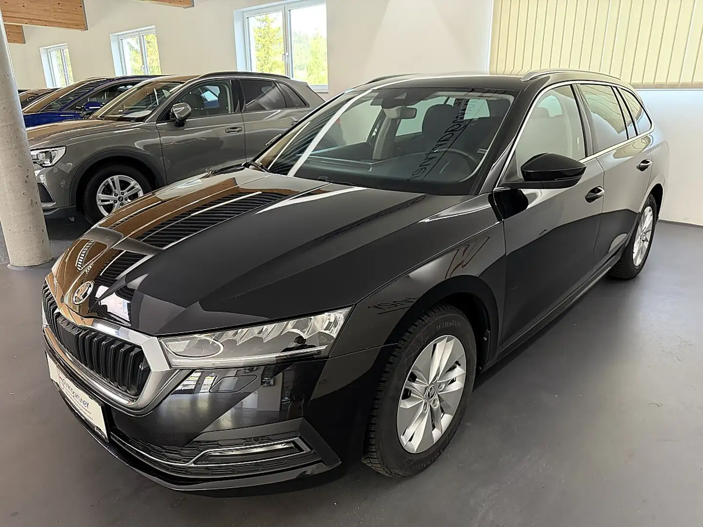Skoda Octavia Combi 2,0TDI DSG *LED*NAVI*Sitzheizung*Virtual ... Schwarz - 2