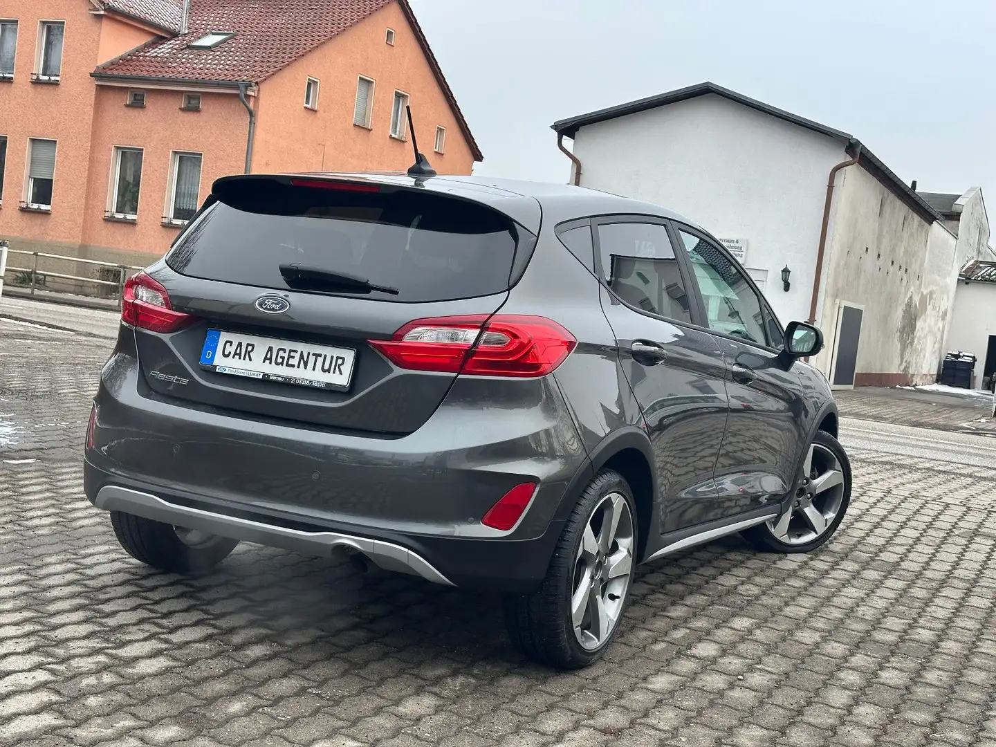 Ford Fiesta Active Plus AUTOMATIK+LED+ KLIMAAUTOMATIK Grau - 2