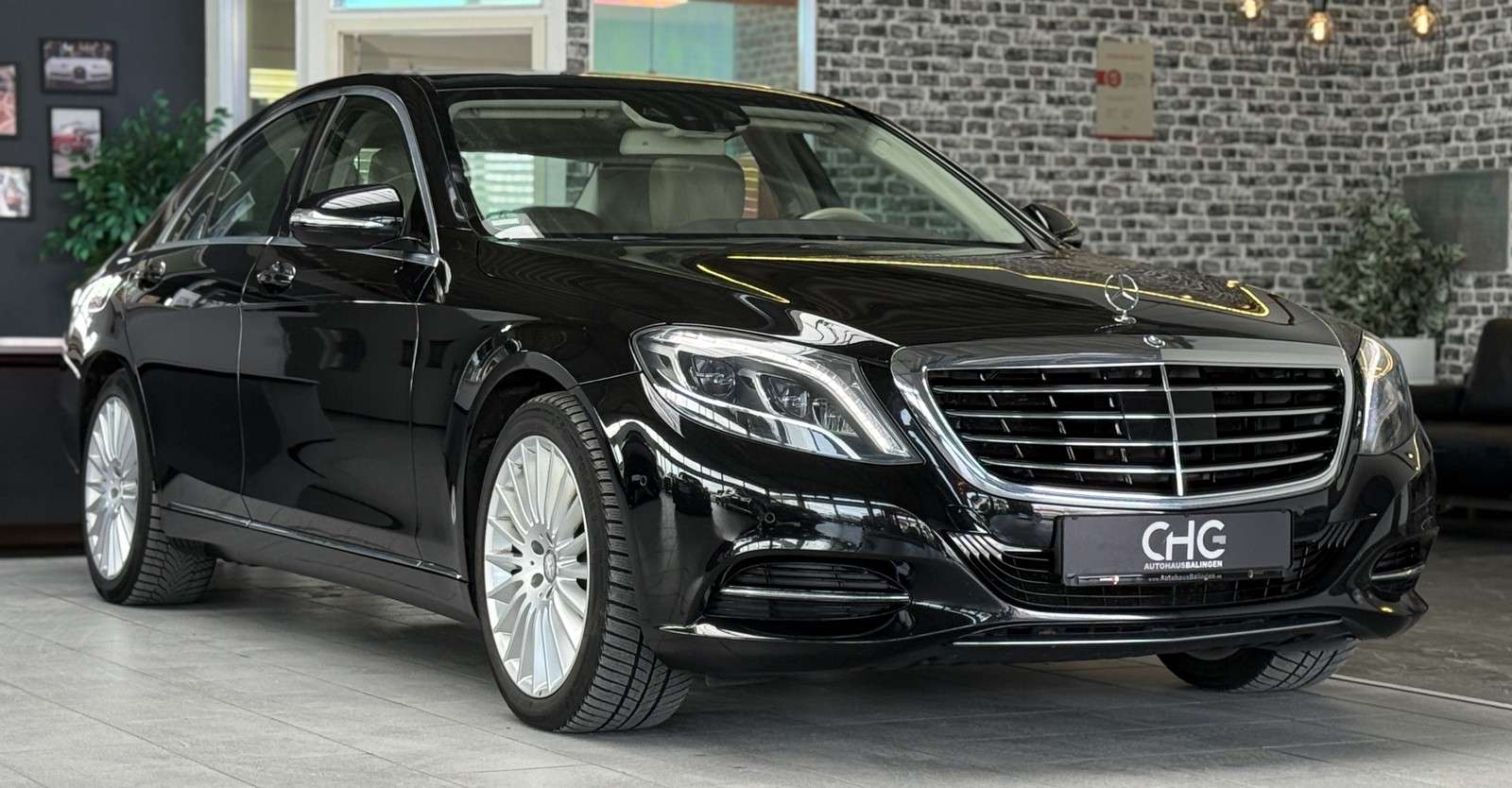 Second hand Mercedes Benz S-Class 
