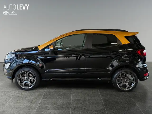 Ford EcoSport view 3