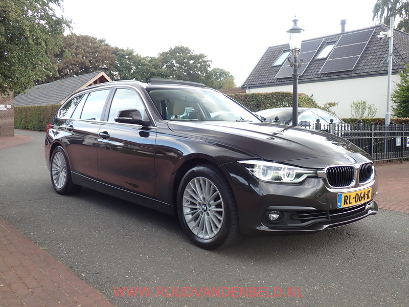 BMW 320 3-serie Touring 320i High-Exe TREKHAAK / HEAD-UP / — photo 3