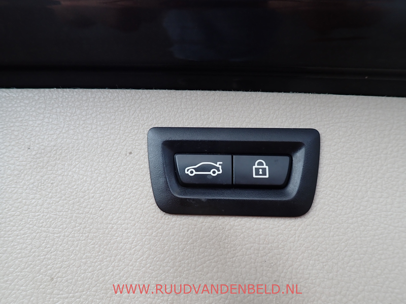 BMW 320 3-serie Touring 320i High-Exe TREKHAAK / HEAD-UP / — photo 30