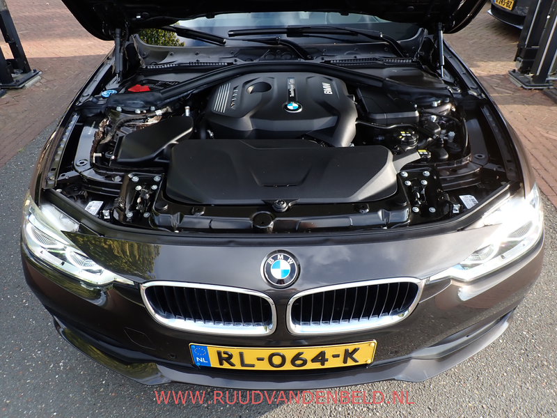 BMW 320 3-serie Touring 320i High-Exe TREKHAAK / HEAD-UP / — photo 31