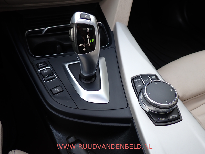 BMW 320 3-serie Touring 320i High-Exe TREKHAAK / HEAD-UP / — photo 27