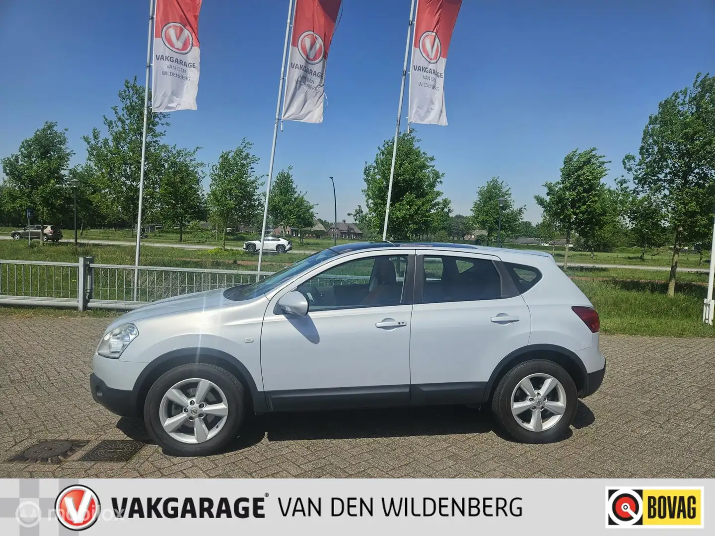 Nissan Qashqai 2.0 Acenta Pack 4WD Grijs - 1