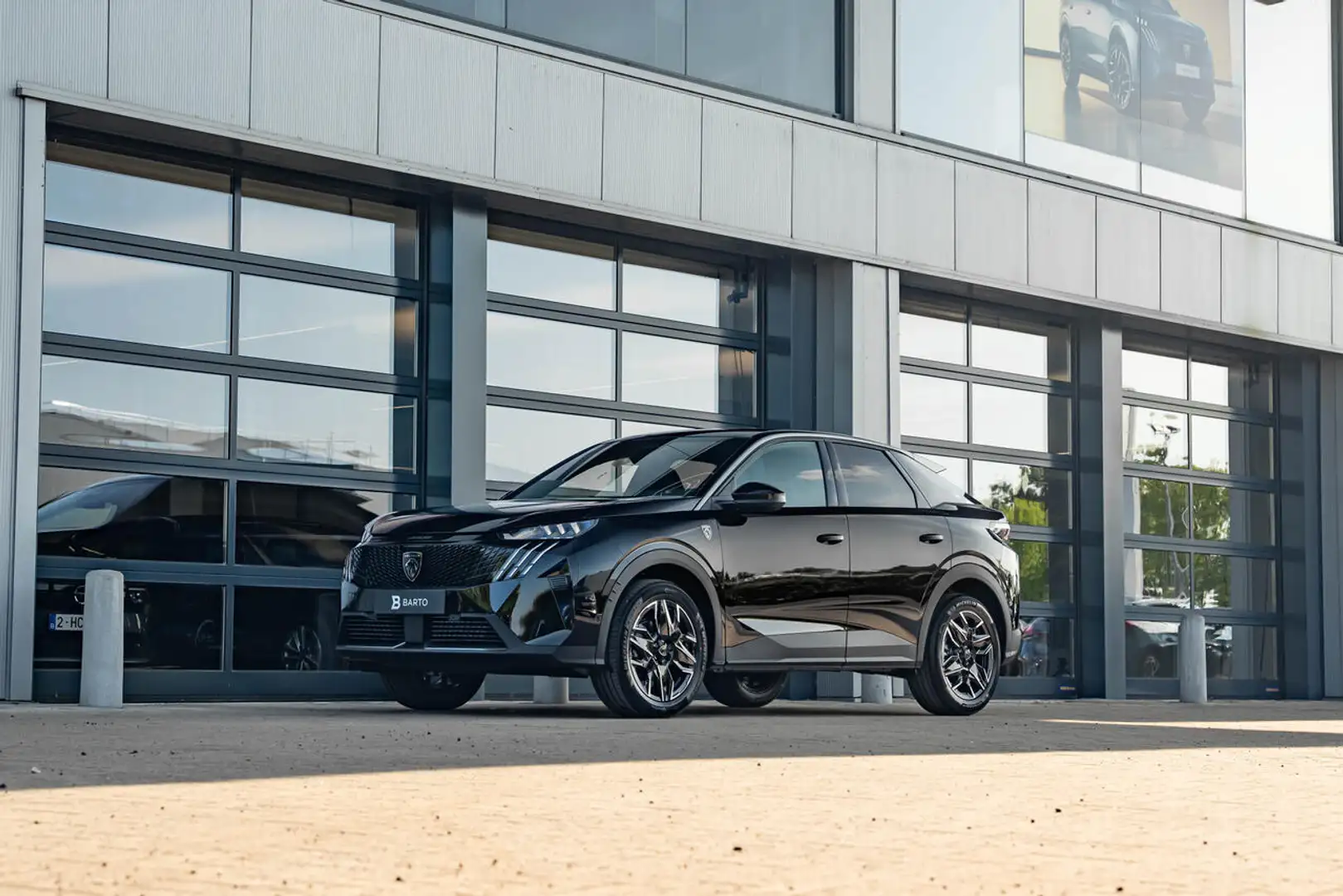 Peugeot 3008 GT | MHEV 145pk | Pano | 360° Camera | Massage ... Schwarz - 2