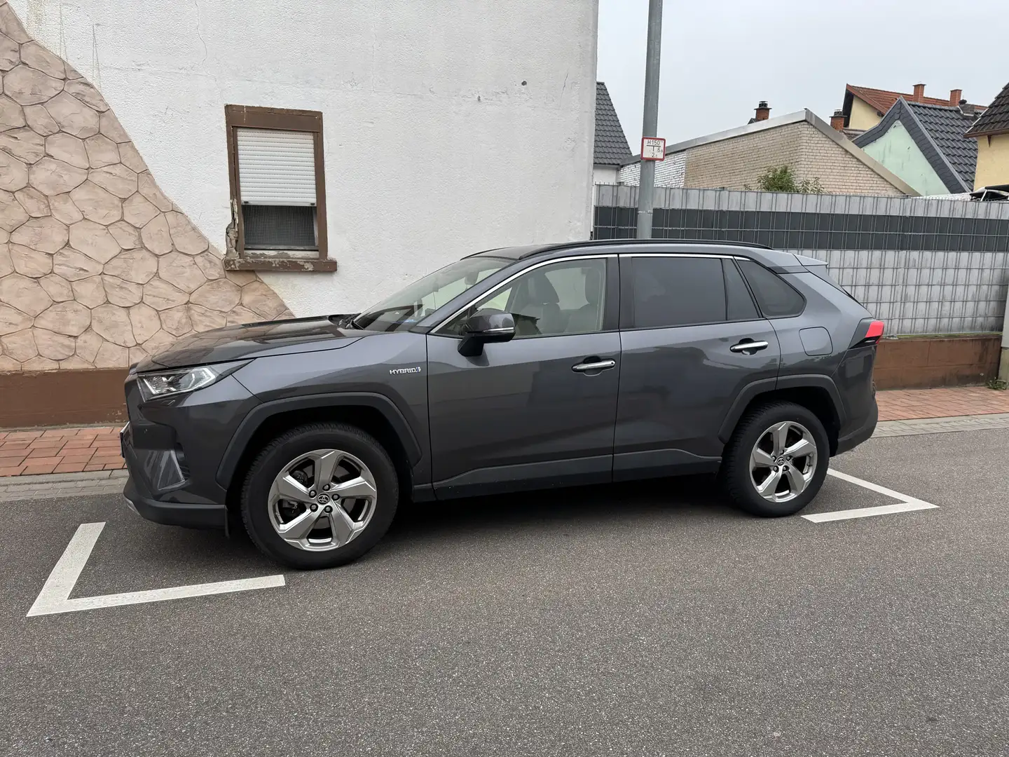 Toyota RAV 4 2.5 4x4 Hybrid Lounge - 2