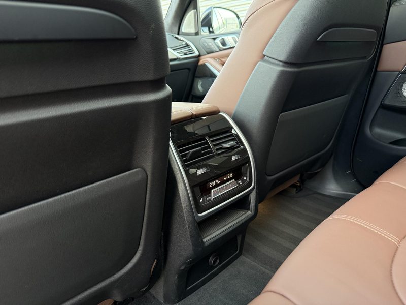 BMW X5 xDrive45e M-Sport 4-Wielsturing B&W CoPilot Sky — photo 7