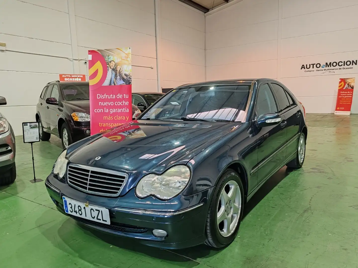 Mercedes-Benz C 220 CDI Avantgarde Aut. Bleu - 2