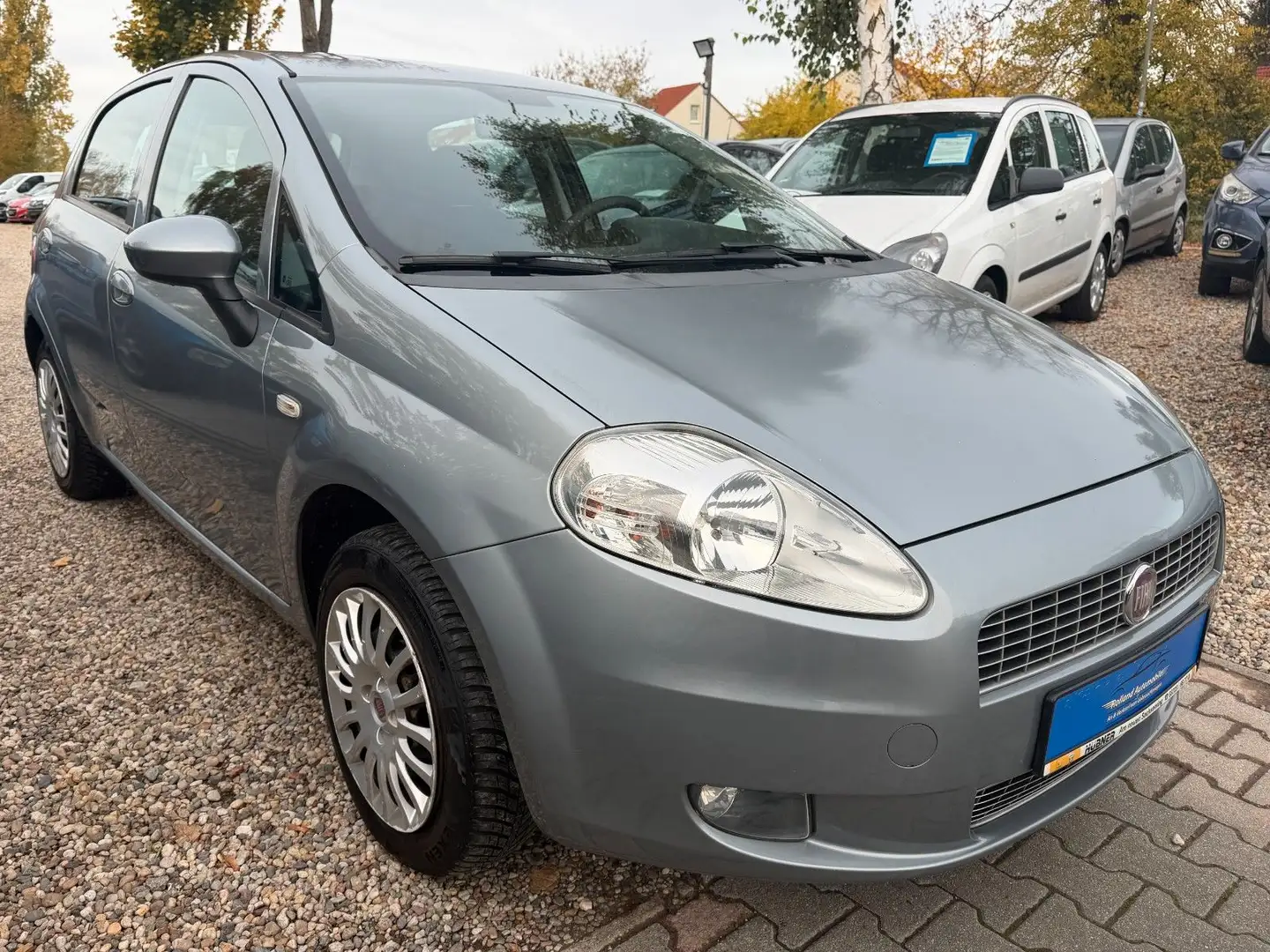 Fiat Grande Punto Actual*Klima*MFL*TÜV NEU Grau - 2