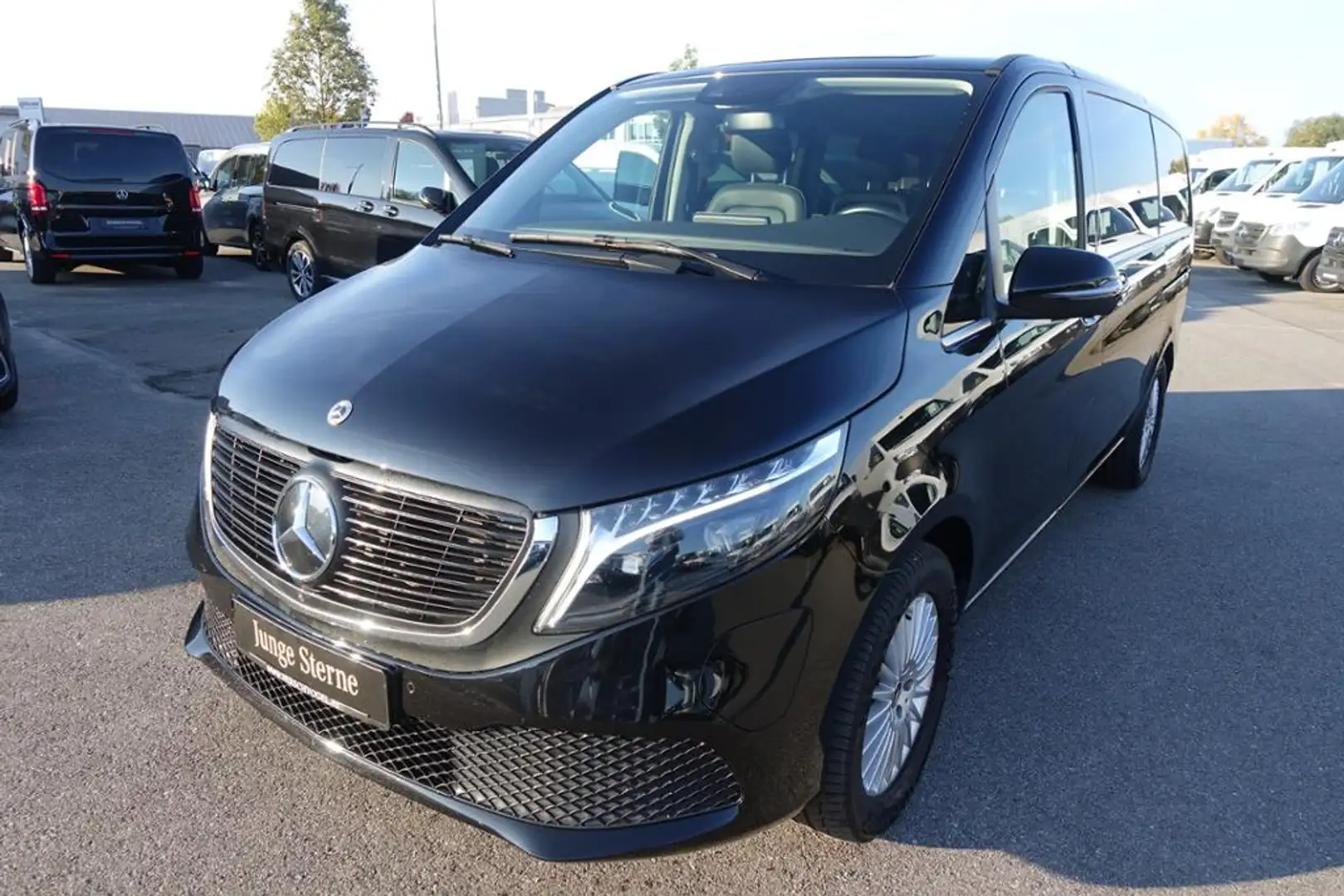 Mercedes-Benz EQV 300 AVANTGARDE lang 7-Sitzer 2x el.Türen Noir - 2