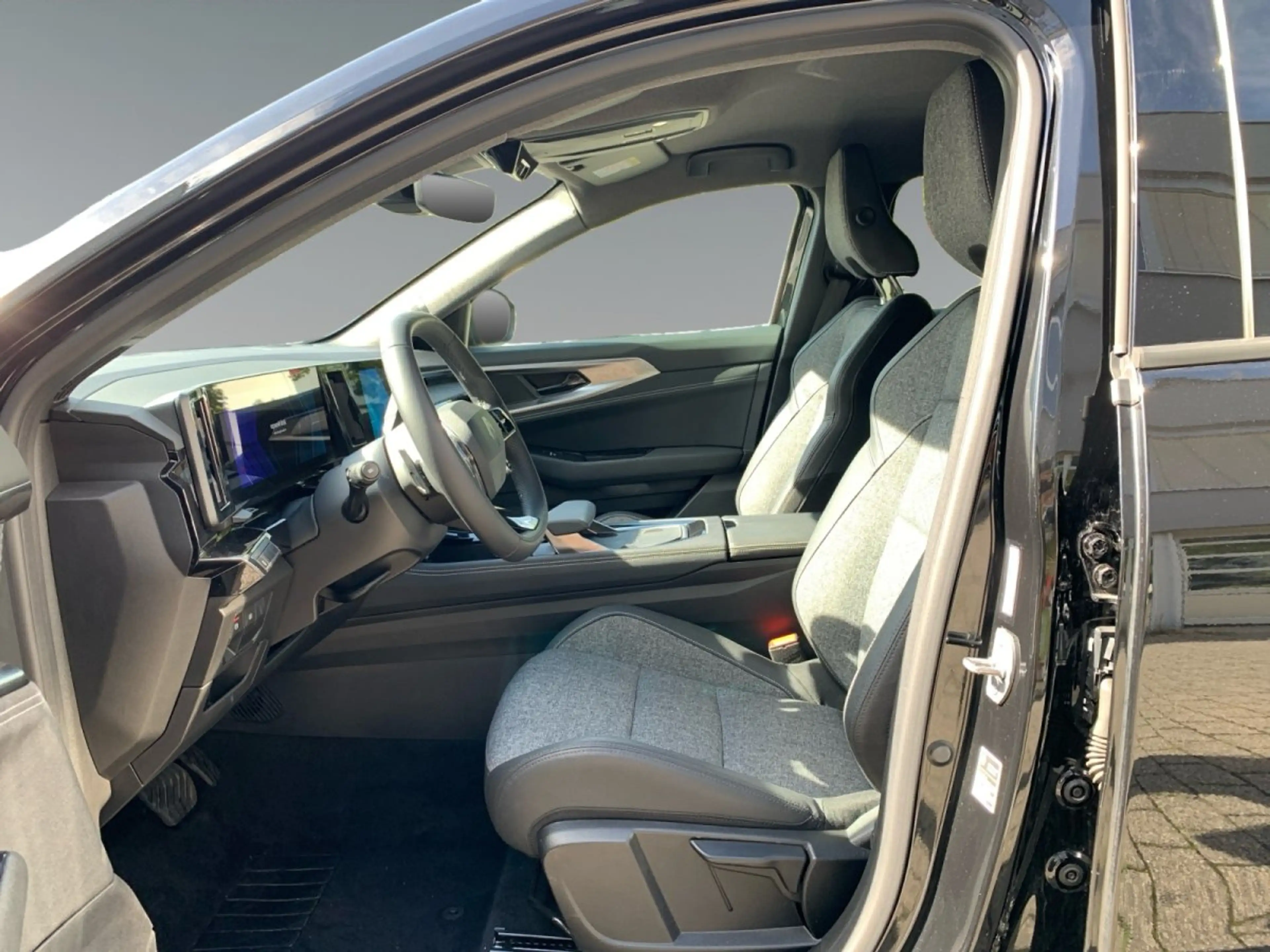 Renault Austral 1.3 1.3 TCe 160 Mild-Hybrid EU6e Techno AUTOMATIK — photo 9