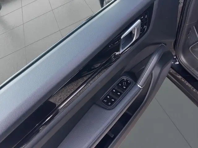 Porsche Cayenne III E-Hybrid l Pano l Sitzkühlung l Memory l Ansicht 12