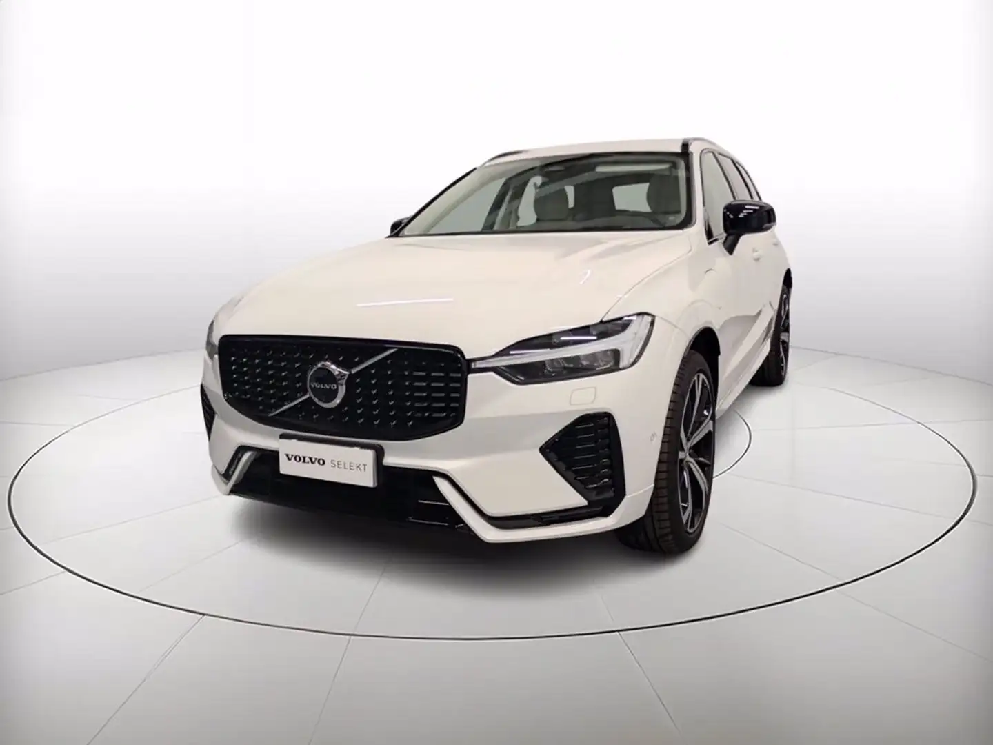 Volvo XC60 2.0 t6 recharge phev obc 6,4kW Ultimate Dark awd a Blanco - 1
