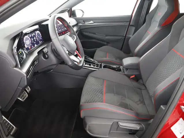 Volkswagen Golf view 9