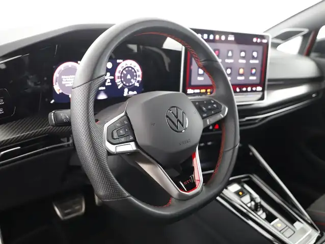 Volkswagen Golf view 12