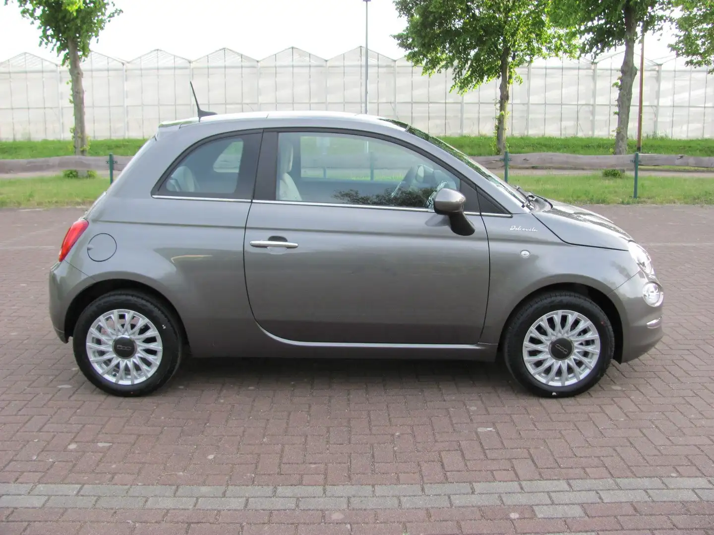 Fiat 500 Dolcevita1,0 Mild Hybride Navi LED  Pano PDC Grey - 1