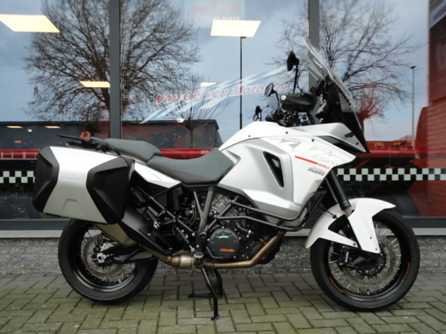 KTM 1290 Super Adventure T Wit - 1