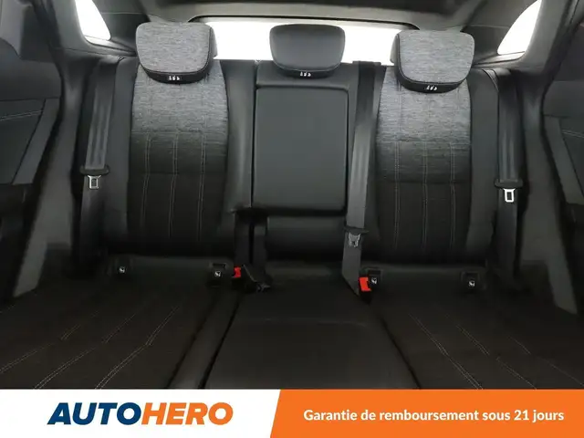 Renault Austral view 15