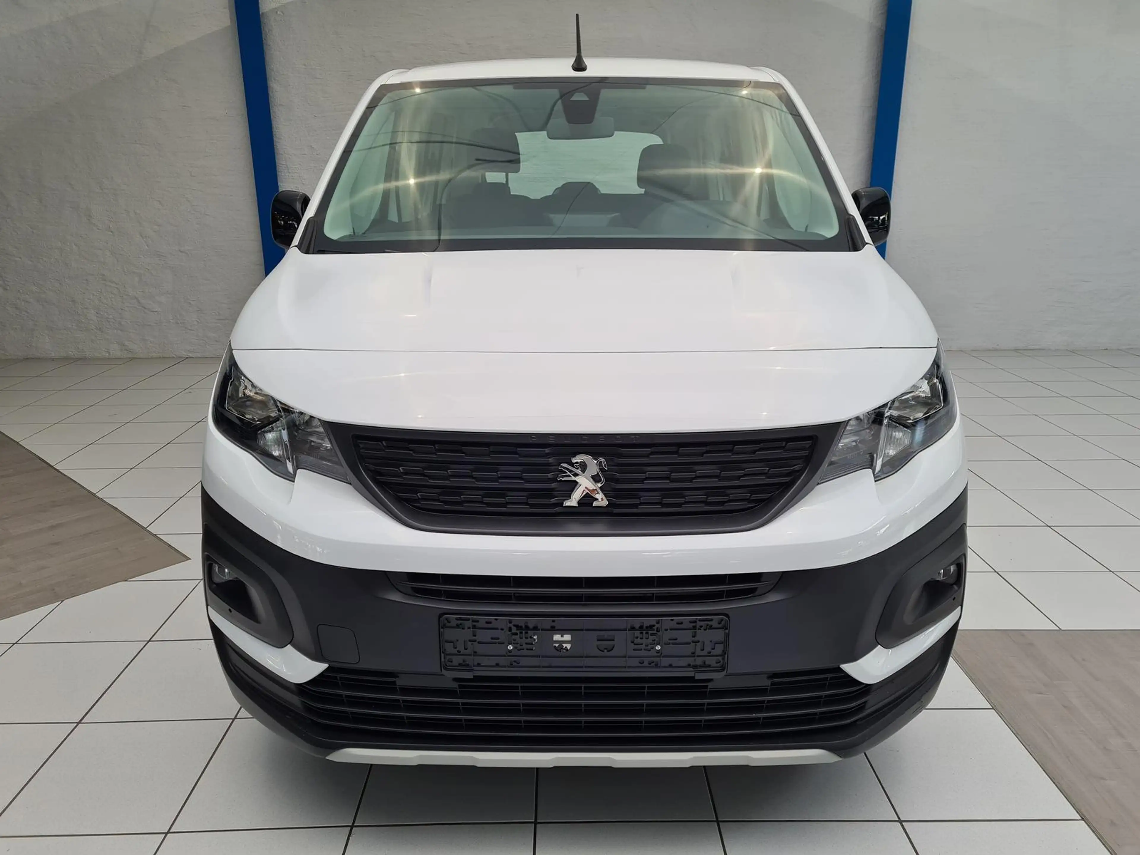 Peugeot e-Rifter Active Pack | 5 Sitze | DAB | Bluetooth — photo 3